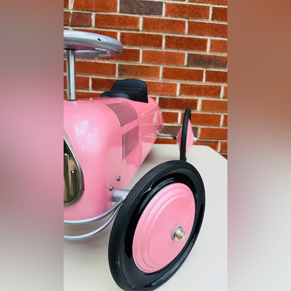 PBK POTTERY BARN Pink Kids Toy Ride On Pedal Car Speedster Racer EUC - Picture 5 of 8
